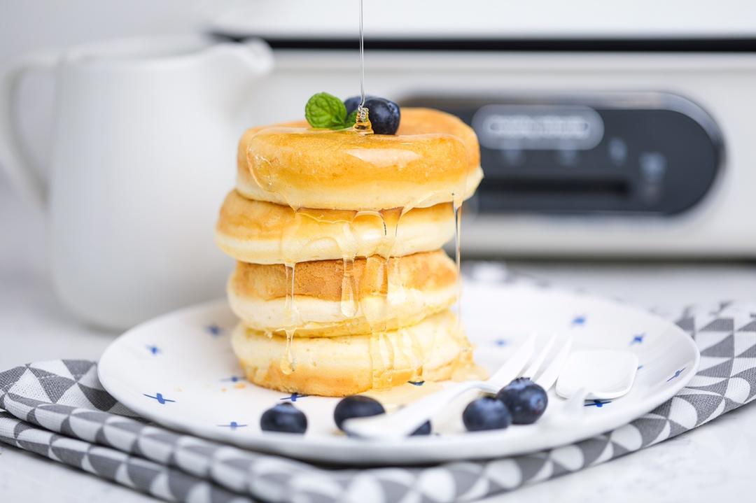 英国摩飞官方旗舰店做的摩飞多功能锅食谱系列之舒芙蕾厚松饼