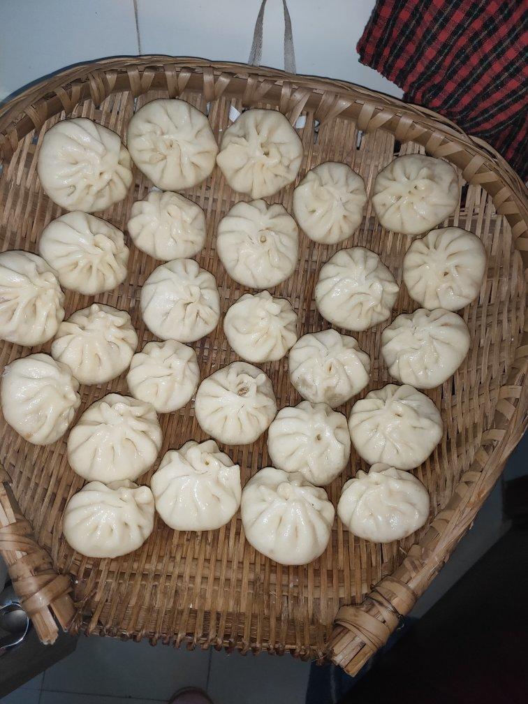 酱肉包子