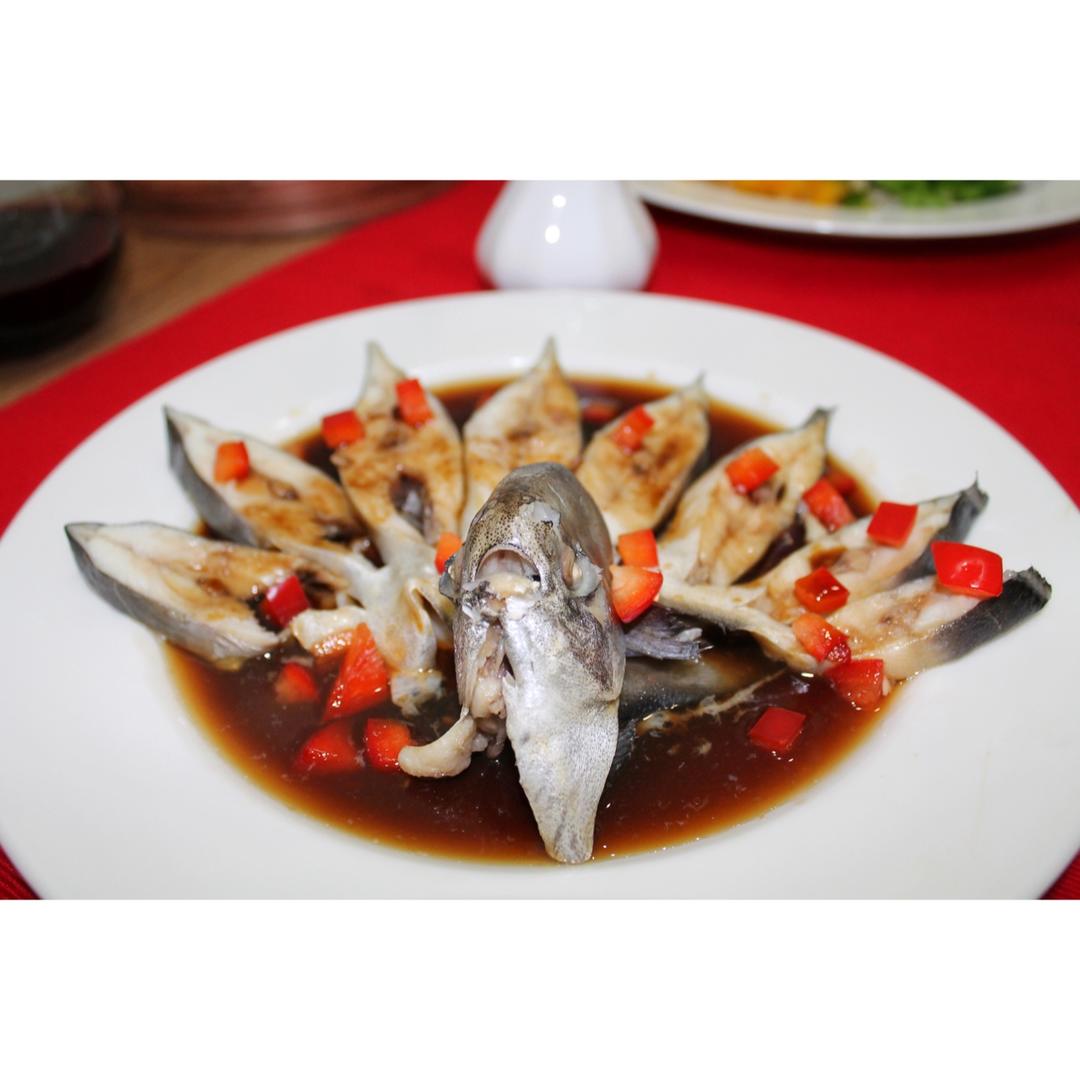 孔雀开屏清蒸鱼