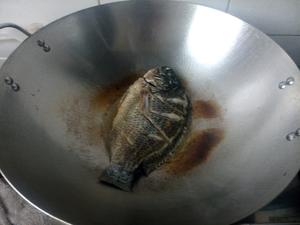 蒜酱鱼的做法 步骤2