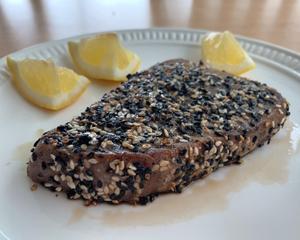 （照葫芦画瓢不知道画的对不对的）煎吞拿鱼 Ahi tuna steak的做法 步骤10
