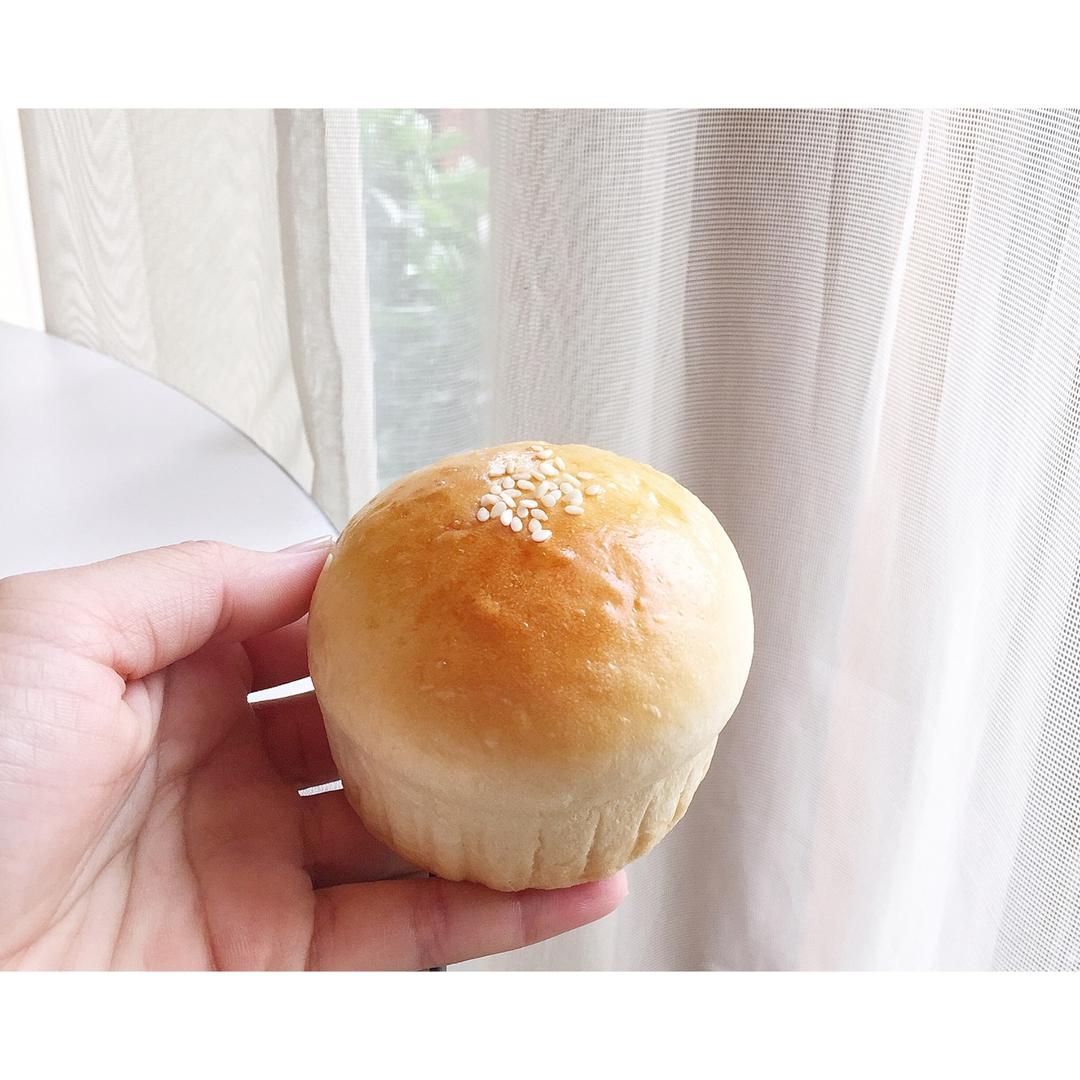 鲜奶红豆包