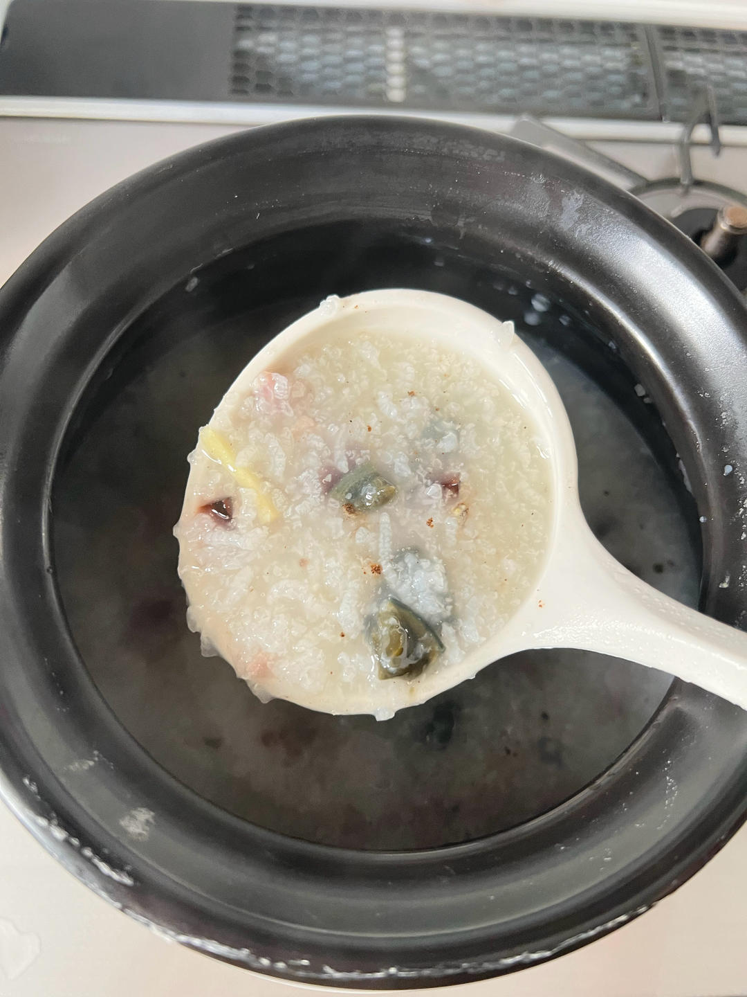 十五分钟快手之香滑皮蛋瘦肉粥(附五分钟电饭煲电压力锅更快捷方法)