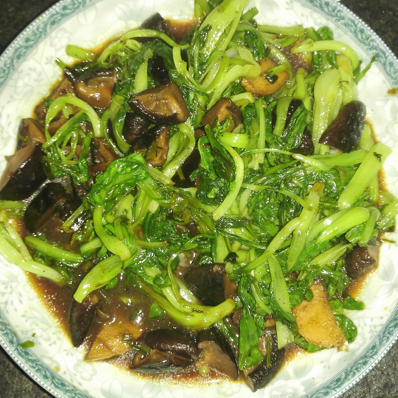 香菇油菜