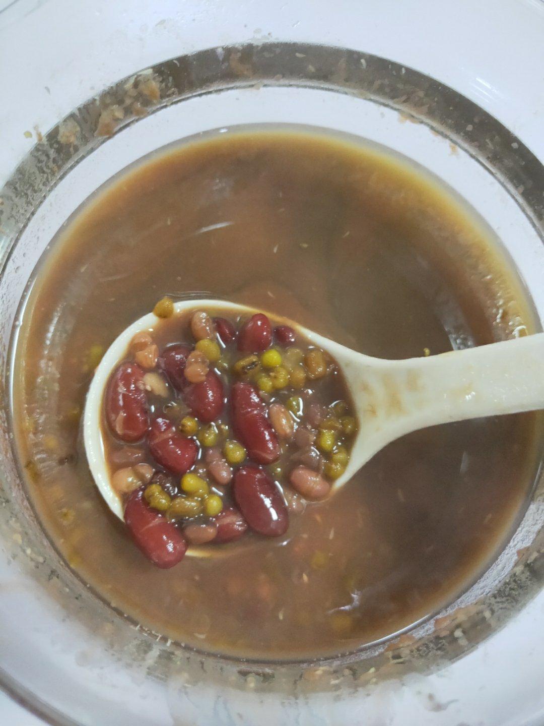 calt静做的红豆绿豆汤