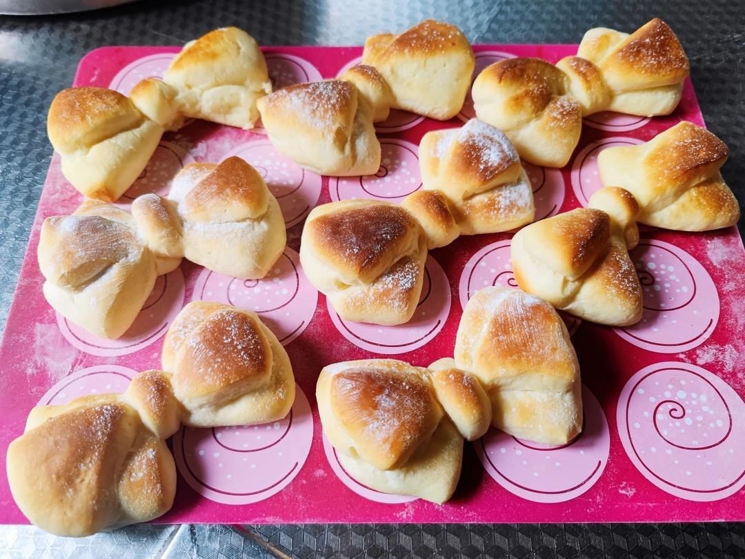 软萌可爱又少女心🎀蝴蝶结面包