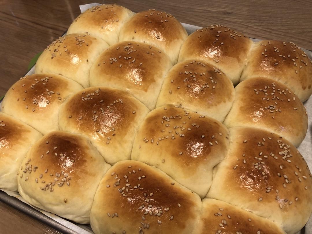 超级柔软的奶油奶酪椰蓉小餐包