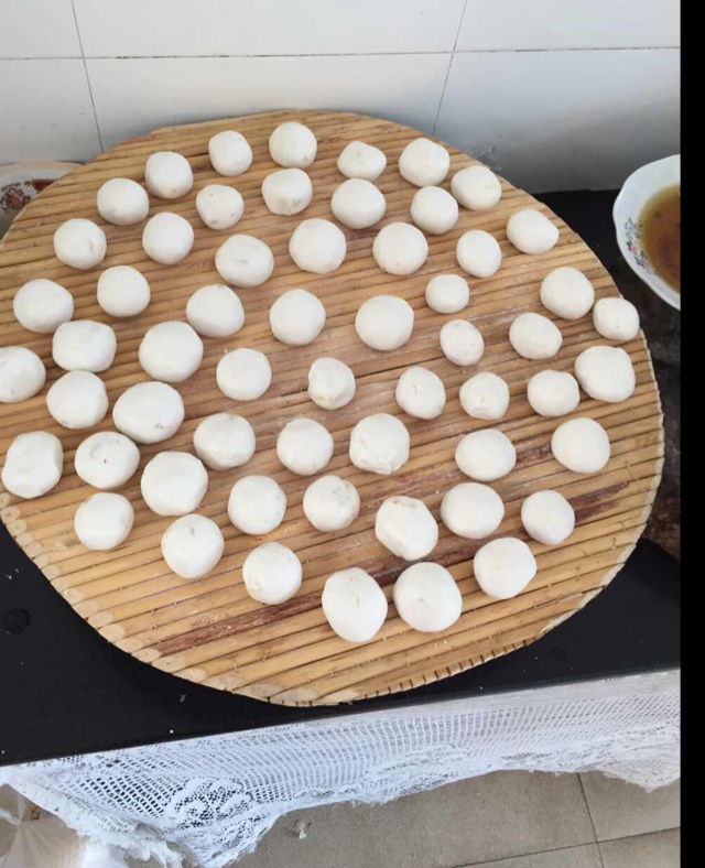 黑芝麻汤圆