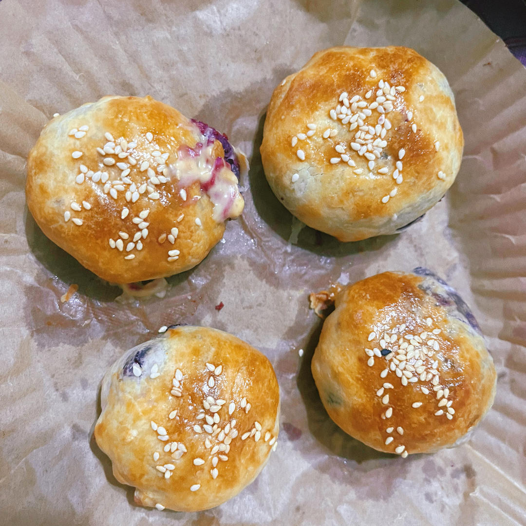 手抓饼版芝士紫薯芋泥酥