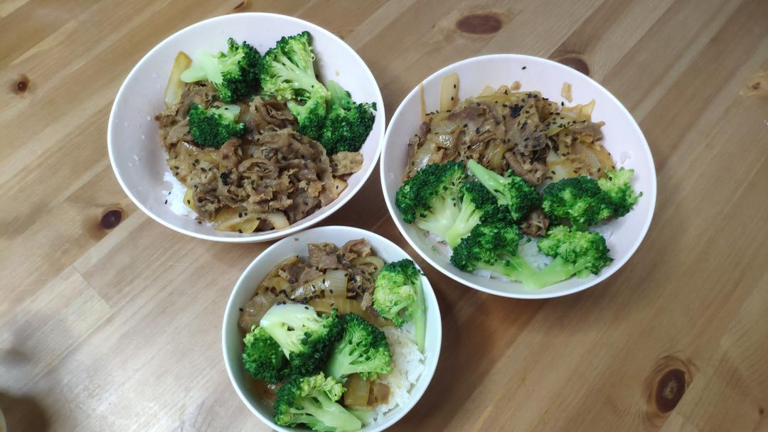 秒杀吉野家的牛肉饭