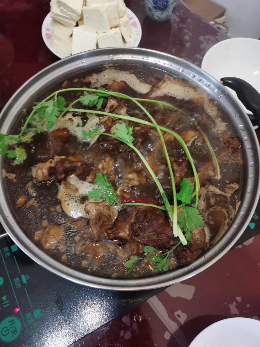 老北京炖羊蝎子