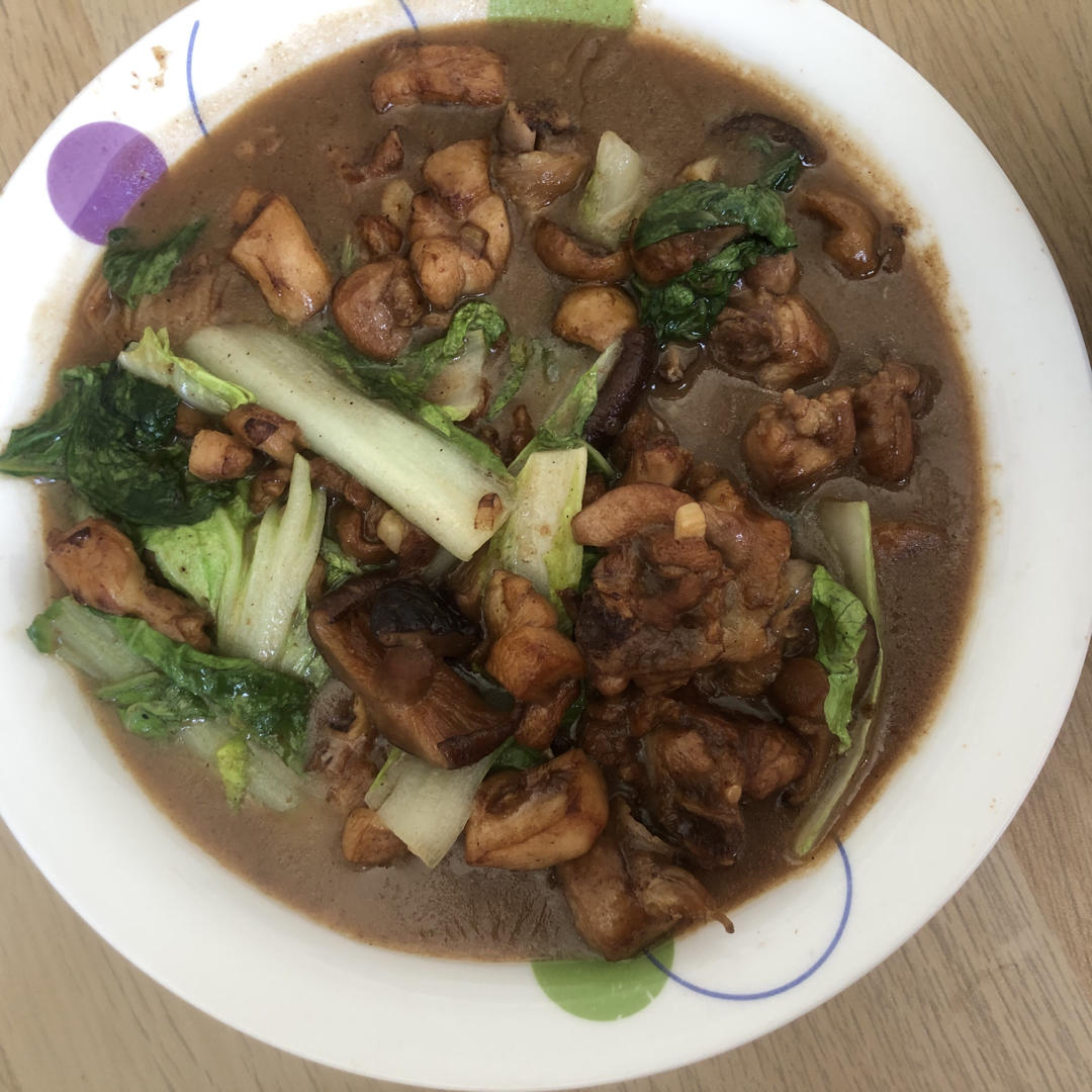 蘑菇滑鸡（香菇滑鸡）