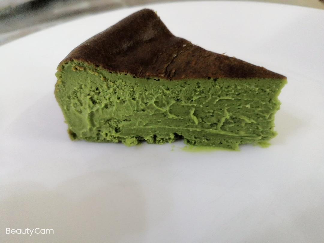 流心抹茶巴斯克芝士蛋糕