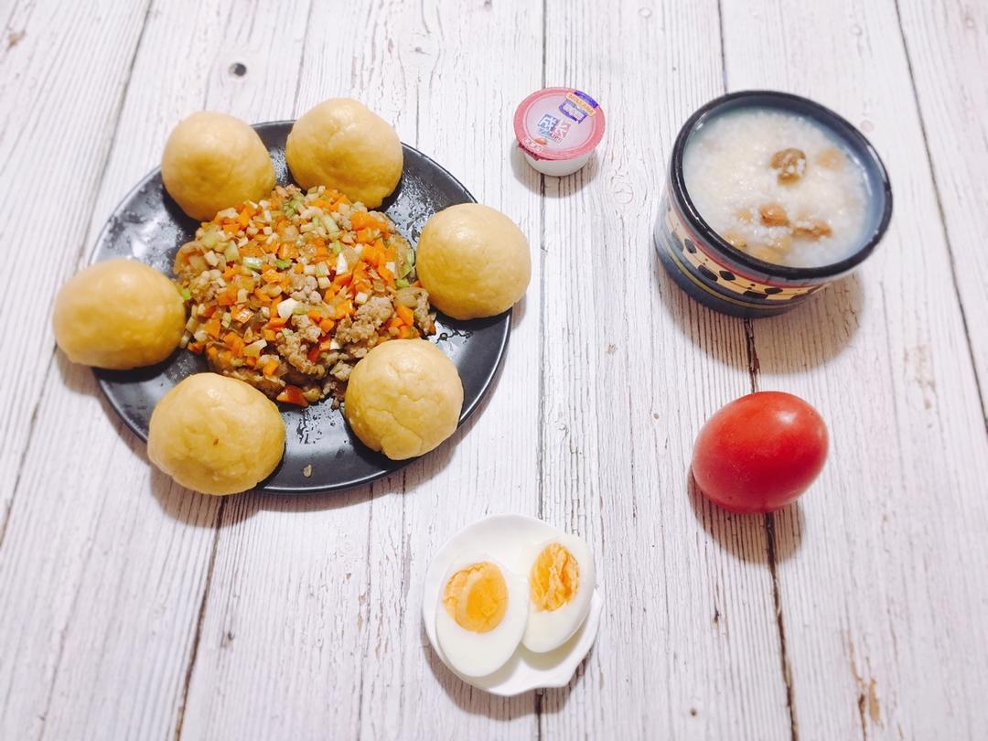 蒸一笼香糯小窝头