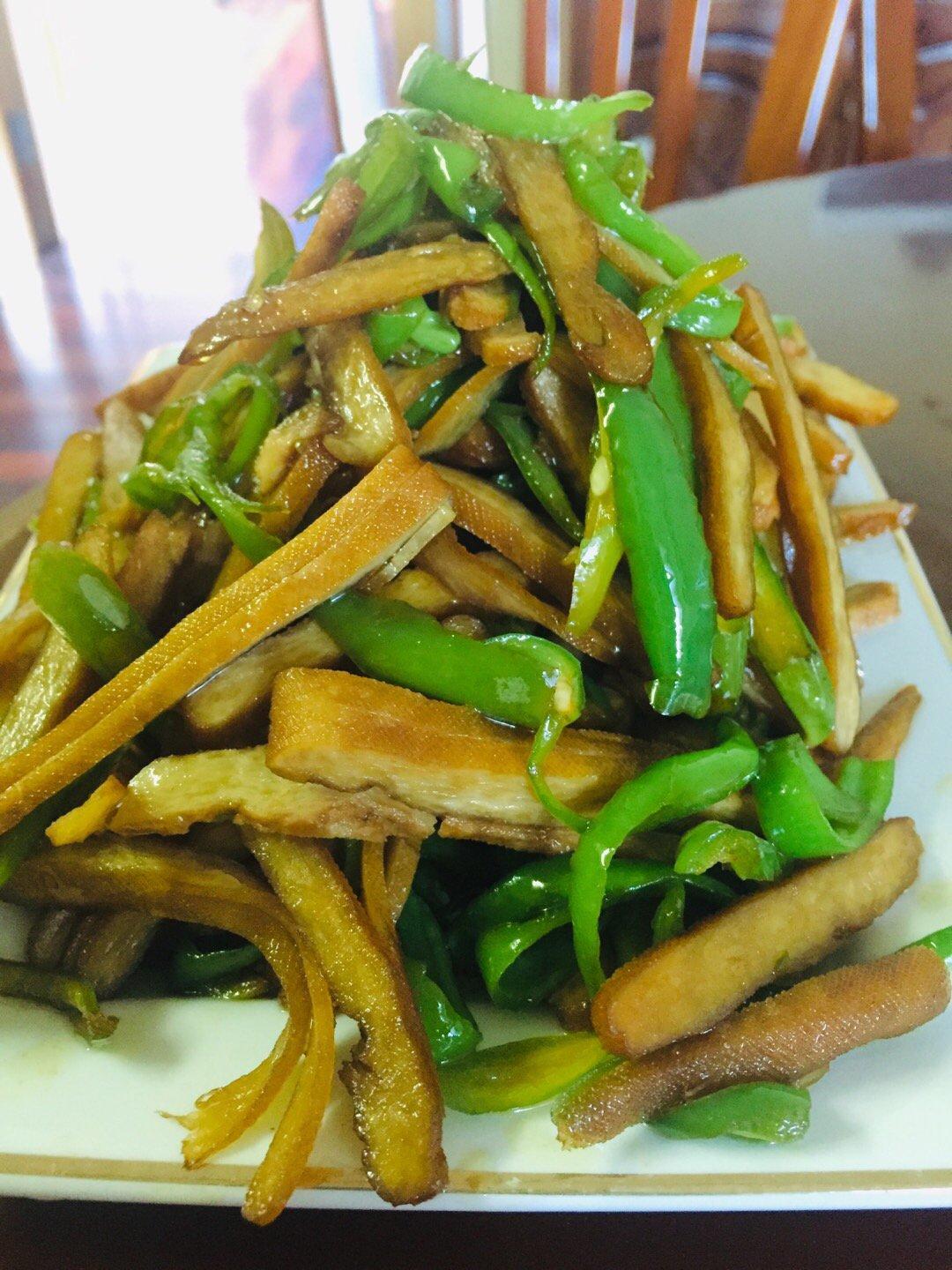 极简极好次哒酱香鸡