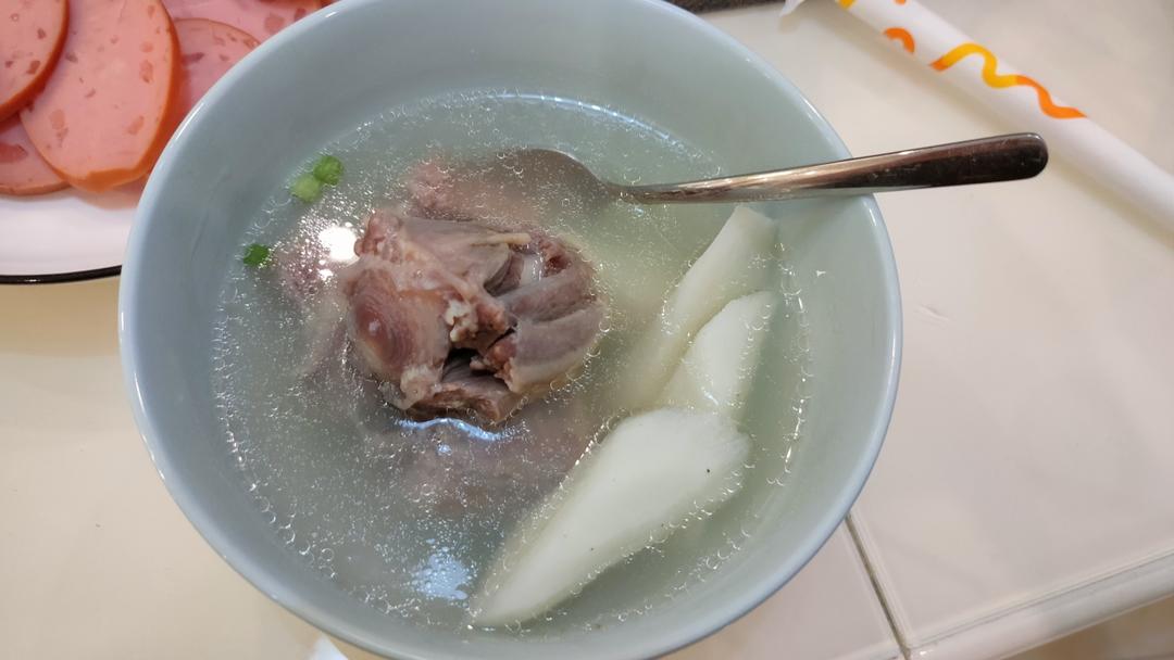 香到咬舌头的清炖牛尾汤