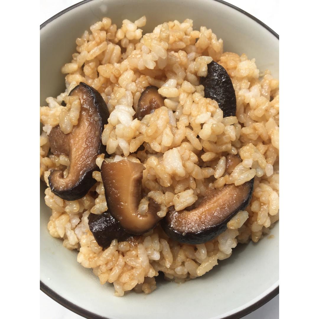 香菇油饭