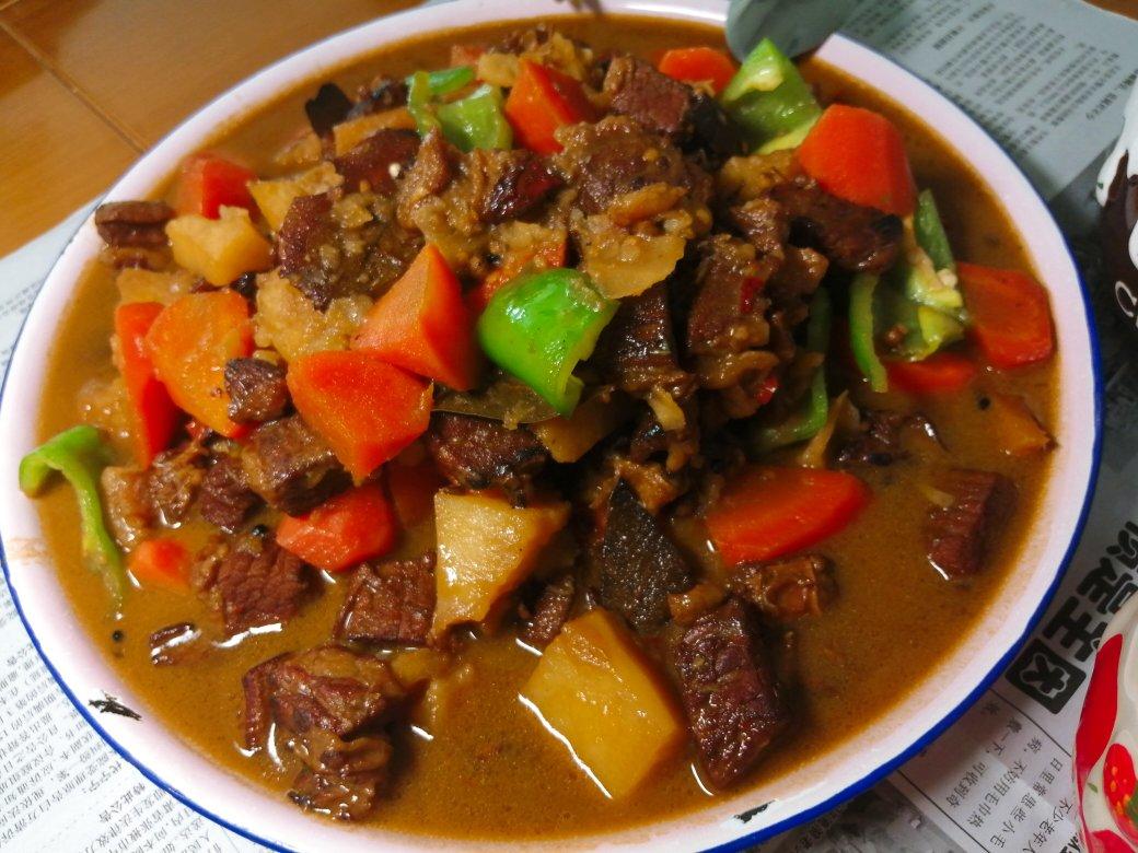 牛肉炖土豆