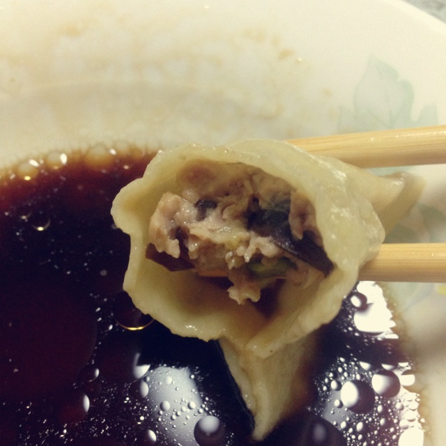 韭菜木耳鲜肉水饺