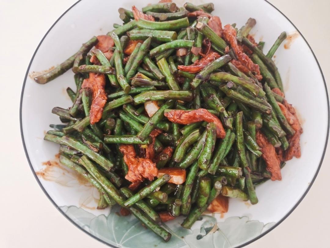 豆角炒肉丝
