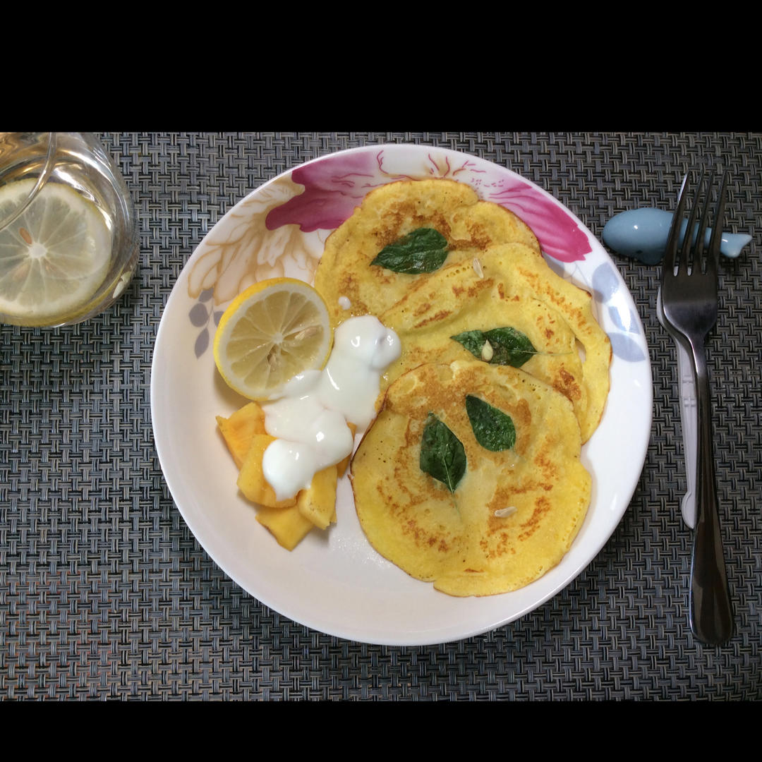 玉米饼（分分钟搞定简单早餐）