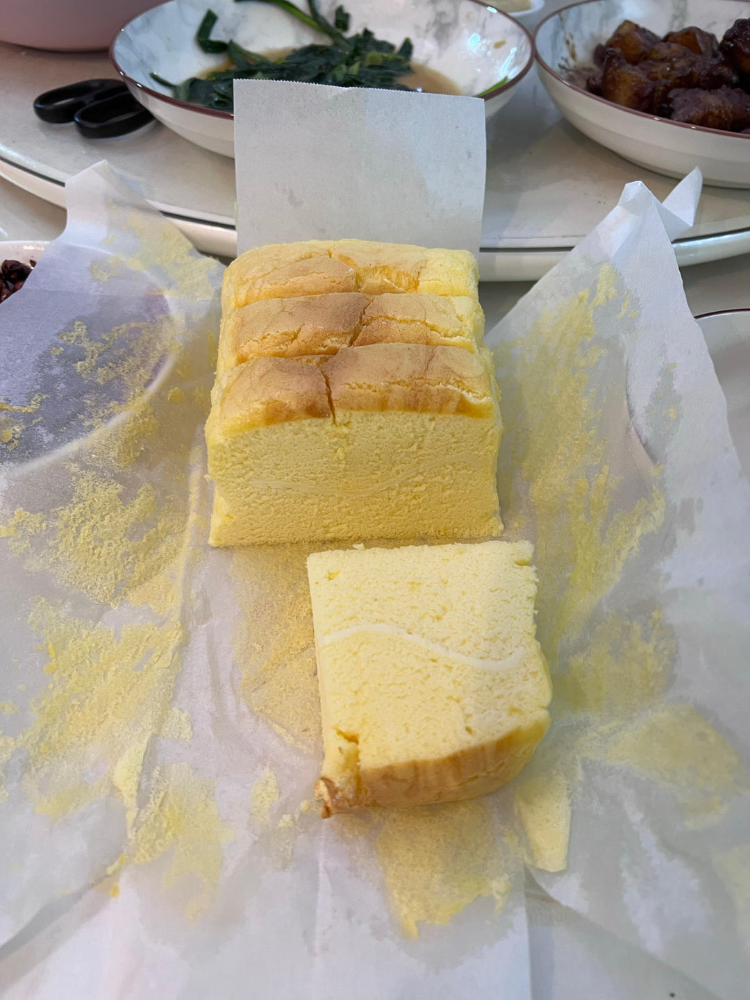 堪比柯基屁股
爆浆芝士🧀古早蛋糕