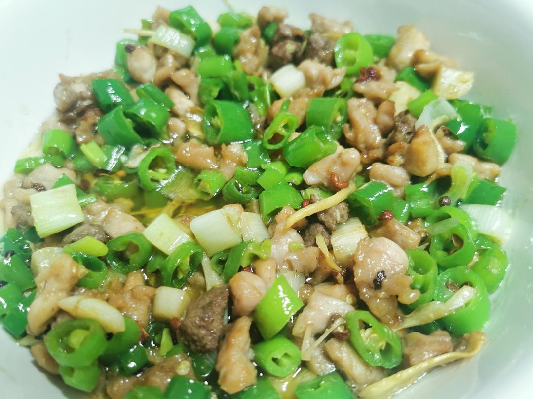 尖椒兔丁（鸡丁）