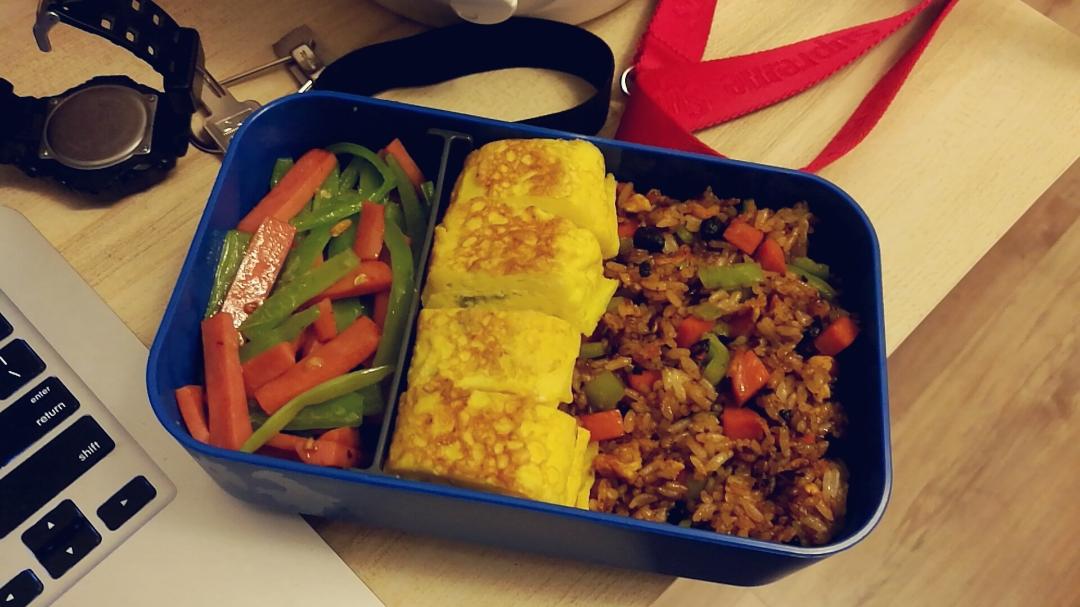 鸡蛋卷