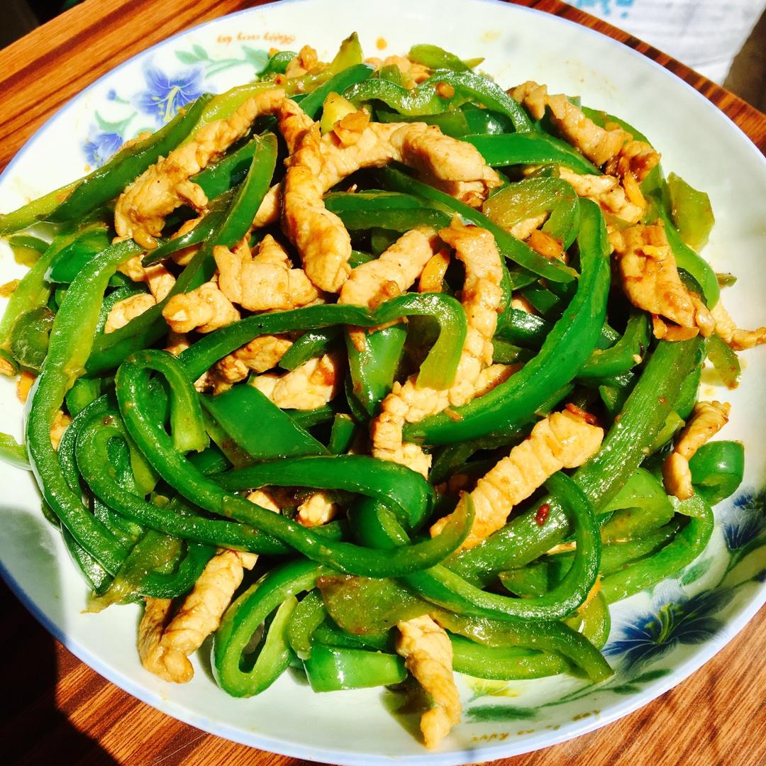 巨下饭的青椒炒肉丝