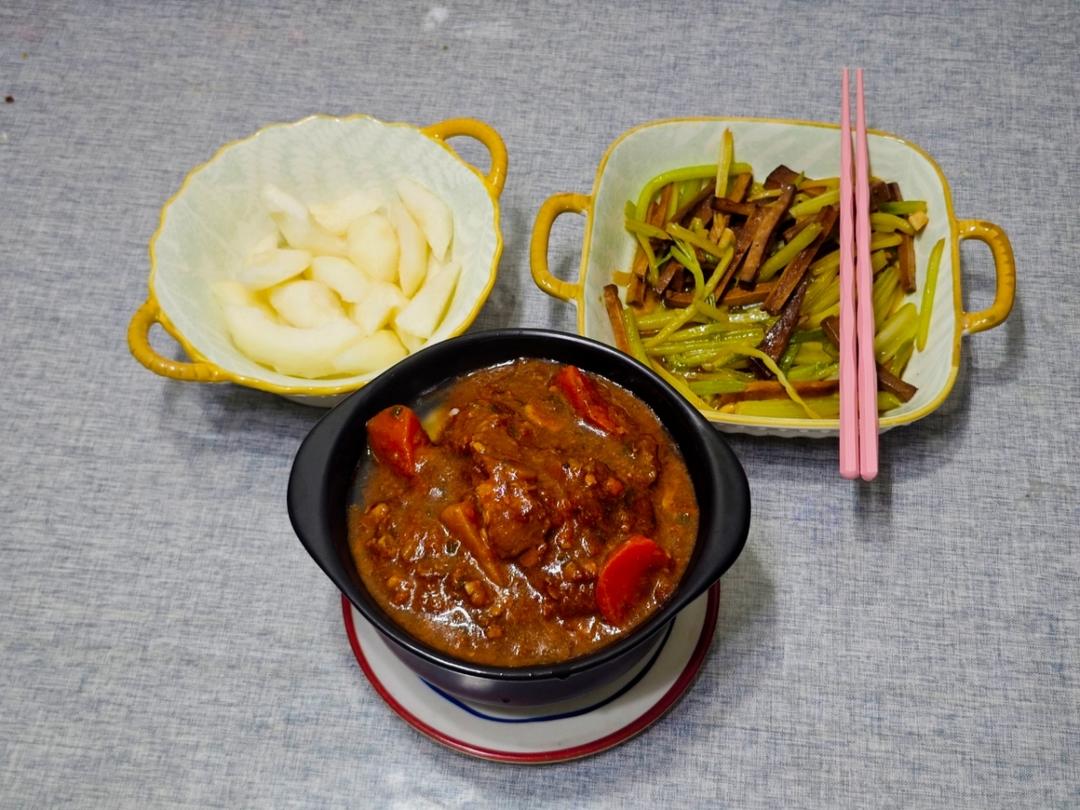 番茄土豆炖牛腩