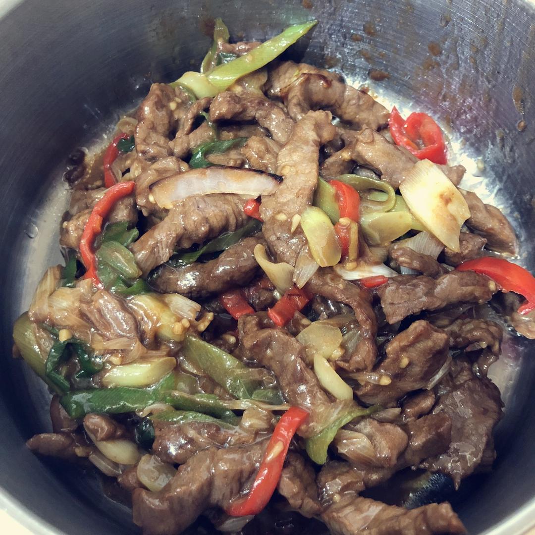 小炒牛肉