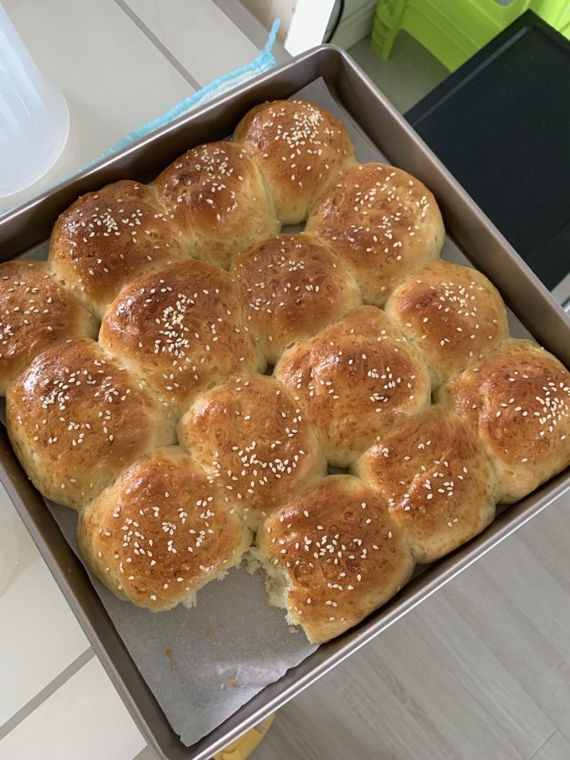 🥛超简单快手，柔软拉丝，一次发酵，牛奶小餐包