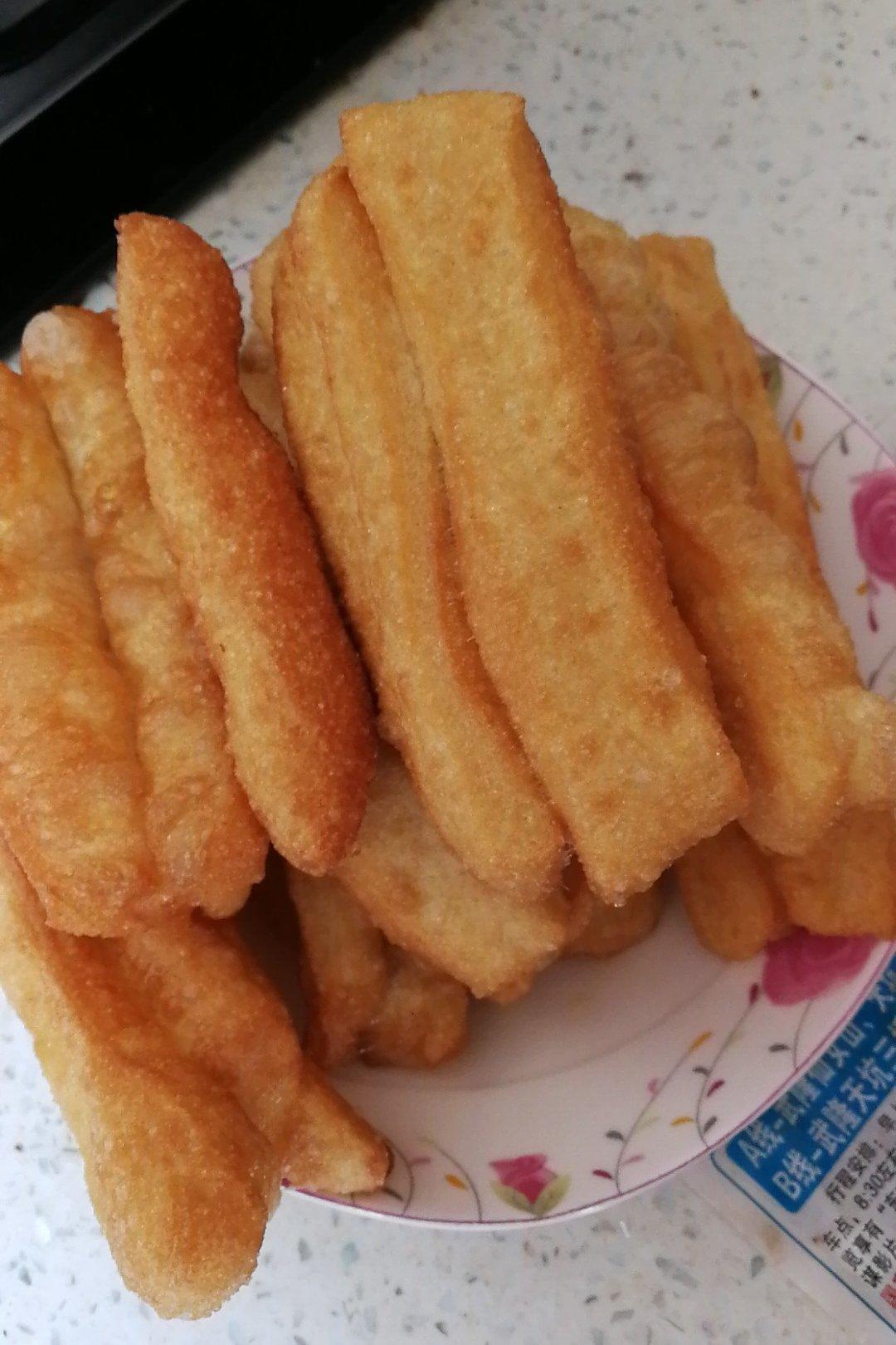 空心油条的家庭制作