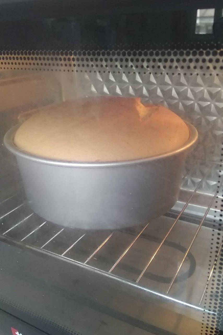 视频菜谱:原味戚风蛋糕8寸戚风蛋糕不裂