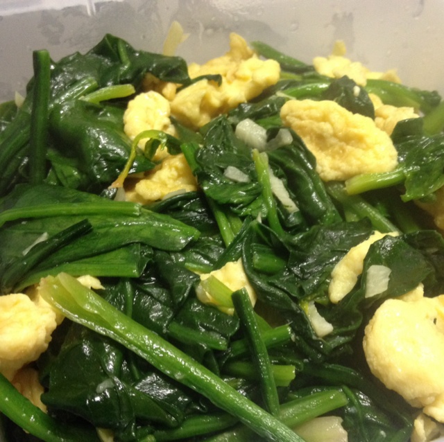 菠菜虾仁炒鸡蛋