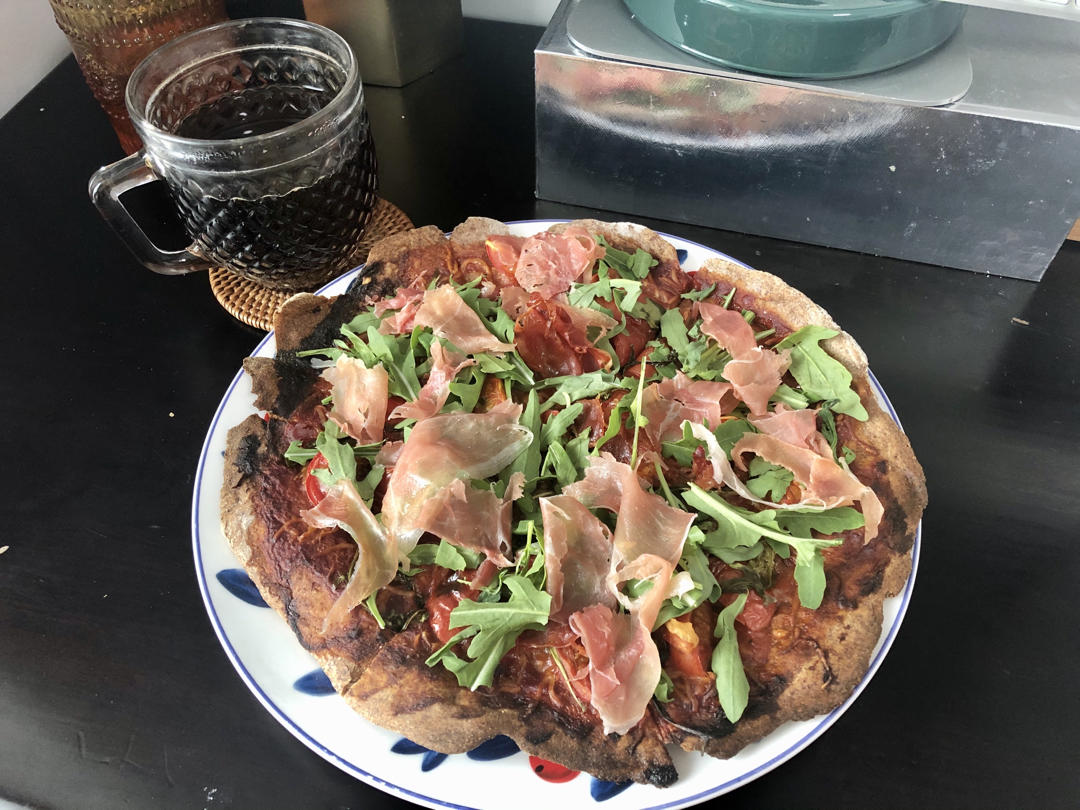 自制芝麻叶樱桃番茄火腿芝士披萨🍕 意大利披萨