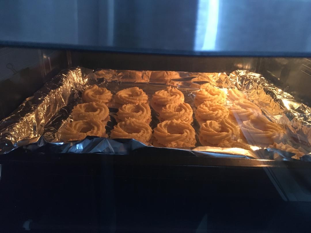 阿鲸-1做的君之黄油曲奇