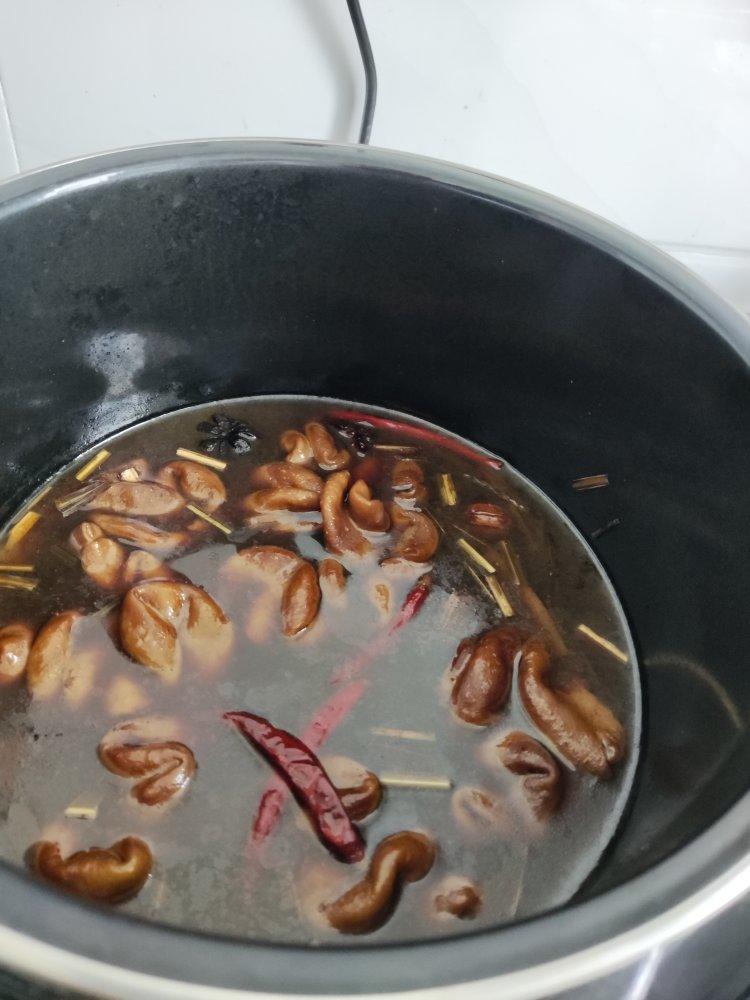 秘制美味卤肥肠卤大肠