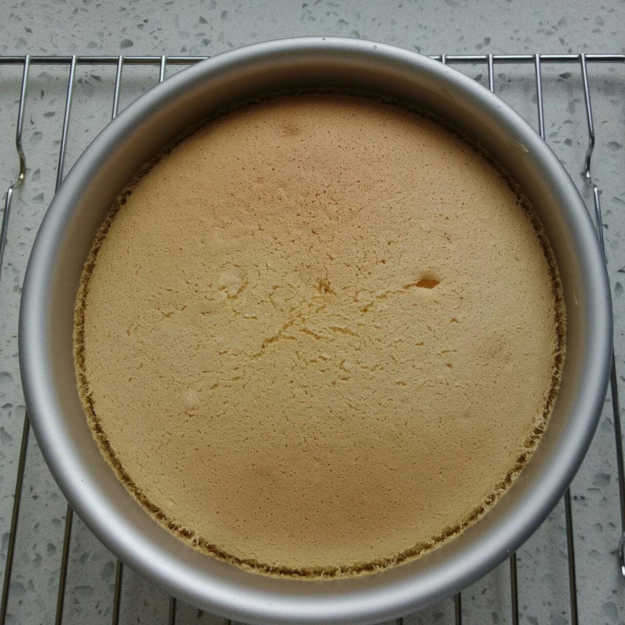 挺拔细腻的戚风（6寸）