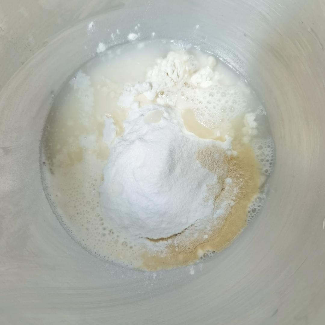 纯奶手撕吐司的做法 步骤1