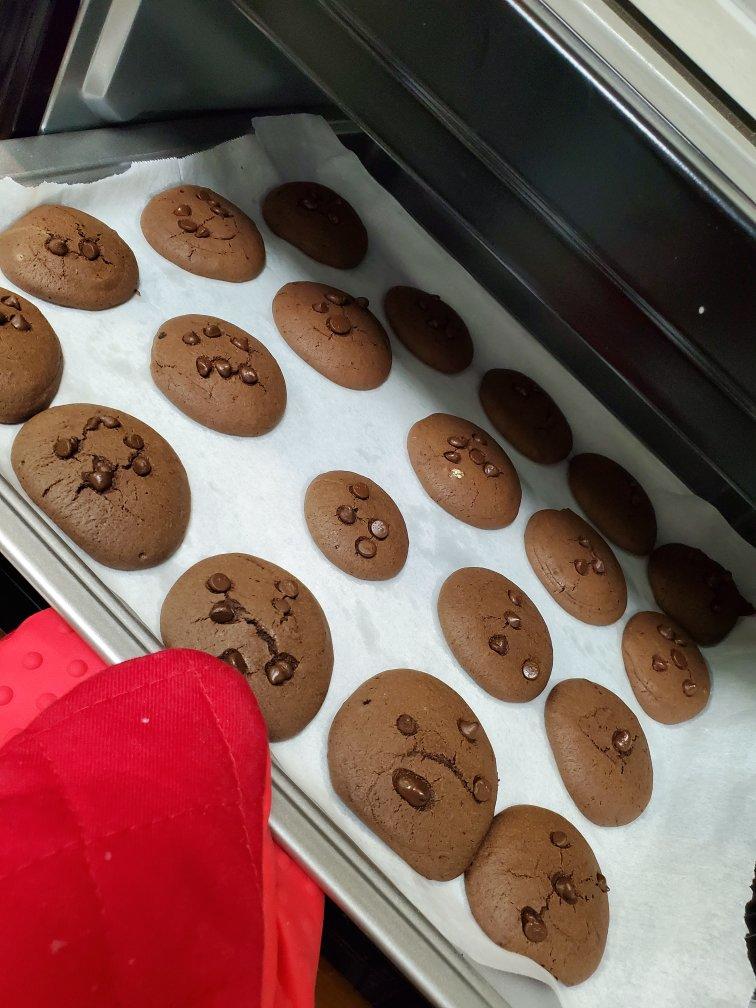 一口爆浆‼️好吃哭的爆浆巧克力流心曲奇💥