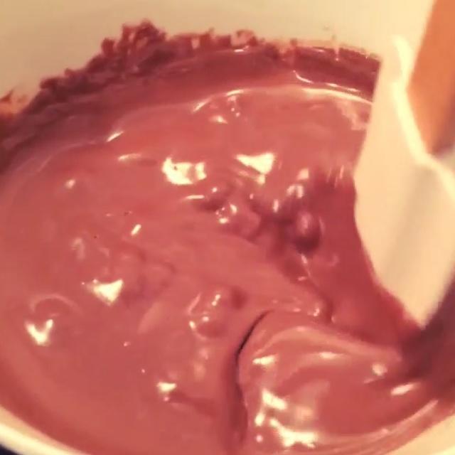 巧克力草莓的做法 步骤1