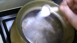 莲藕莲子煲猪脚，秋分节气喝的汤的做法 步骤5