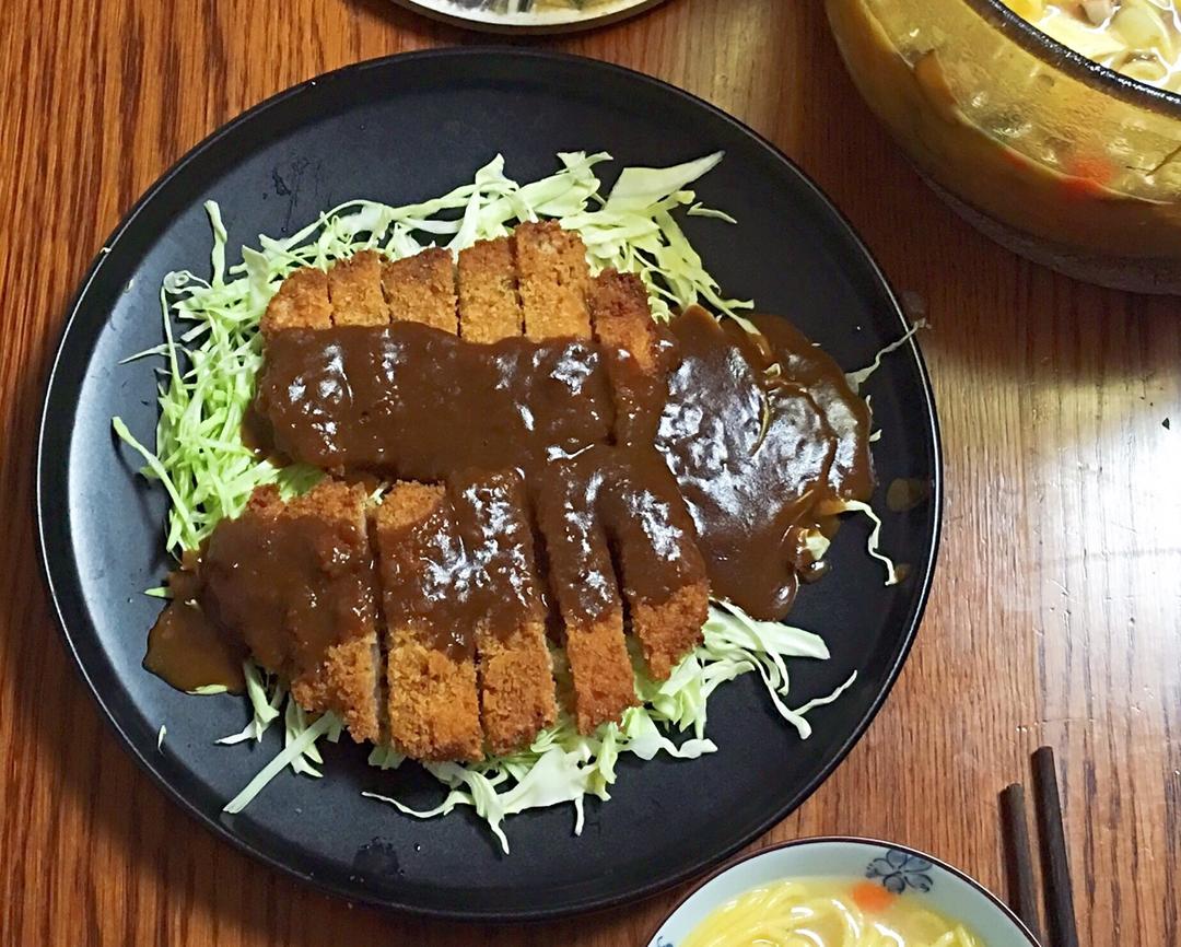 とんかつ（日式炸猪排）