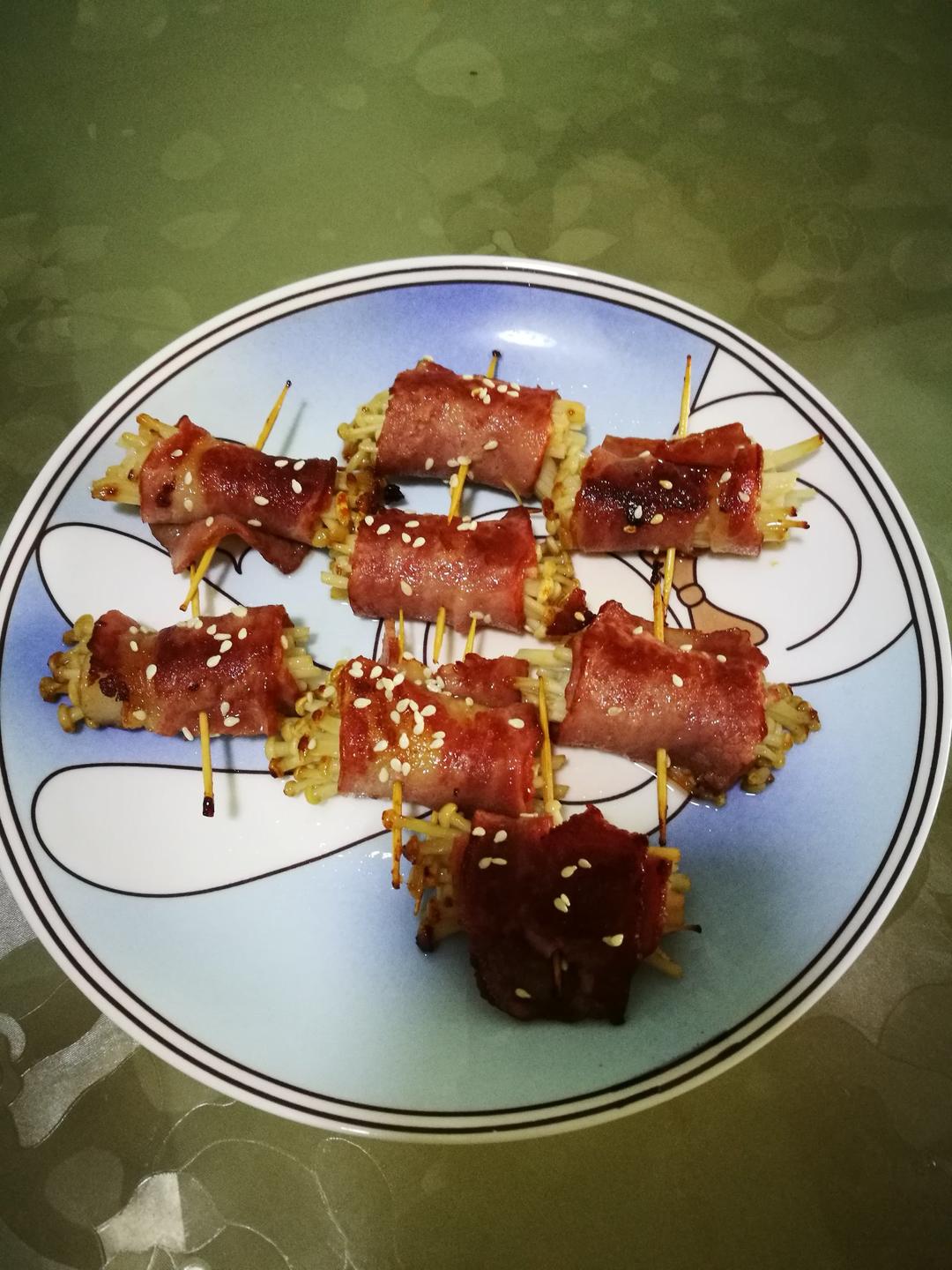 香煎培根金针菇卷