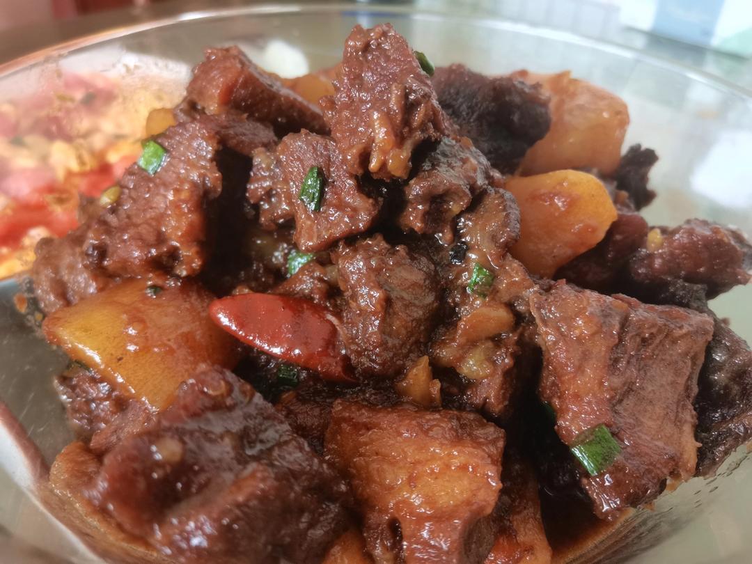 土豆炖牛肉