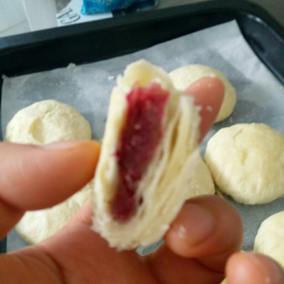 薄如蝉翼的中式酥皮——玫瑰鲜花饼