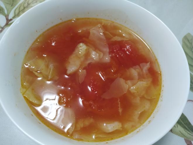 番茄圆白菜汤的做法