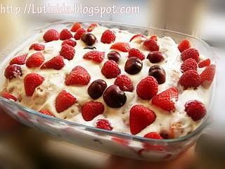 浆果提拉米苏的做法