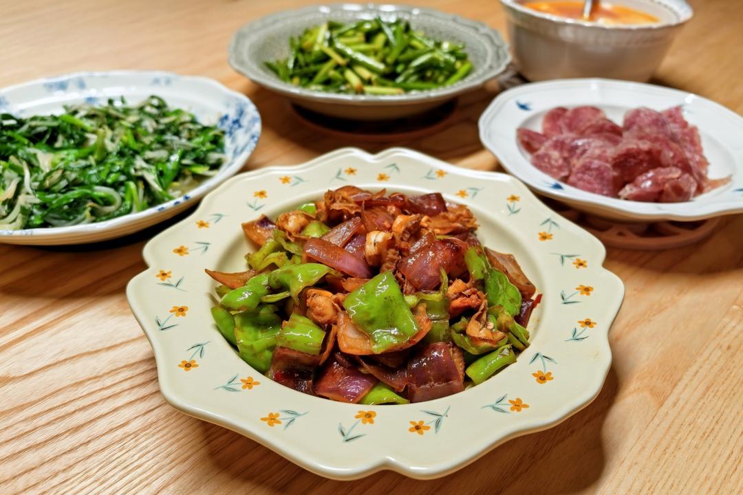 家常小炒扇贝肉